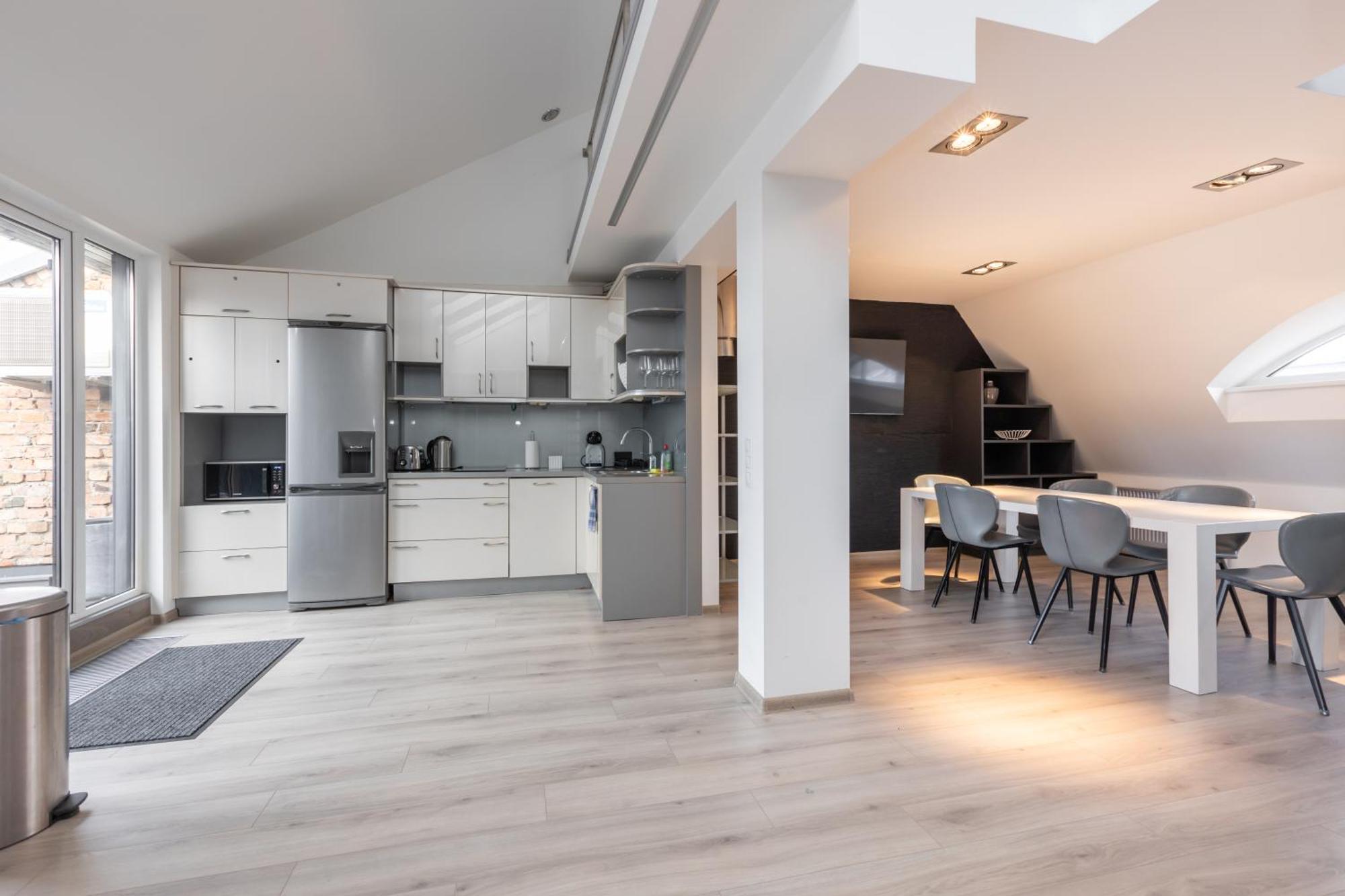 Penthouse Apartment With Terrace Riga Luaran gambar