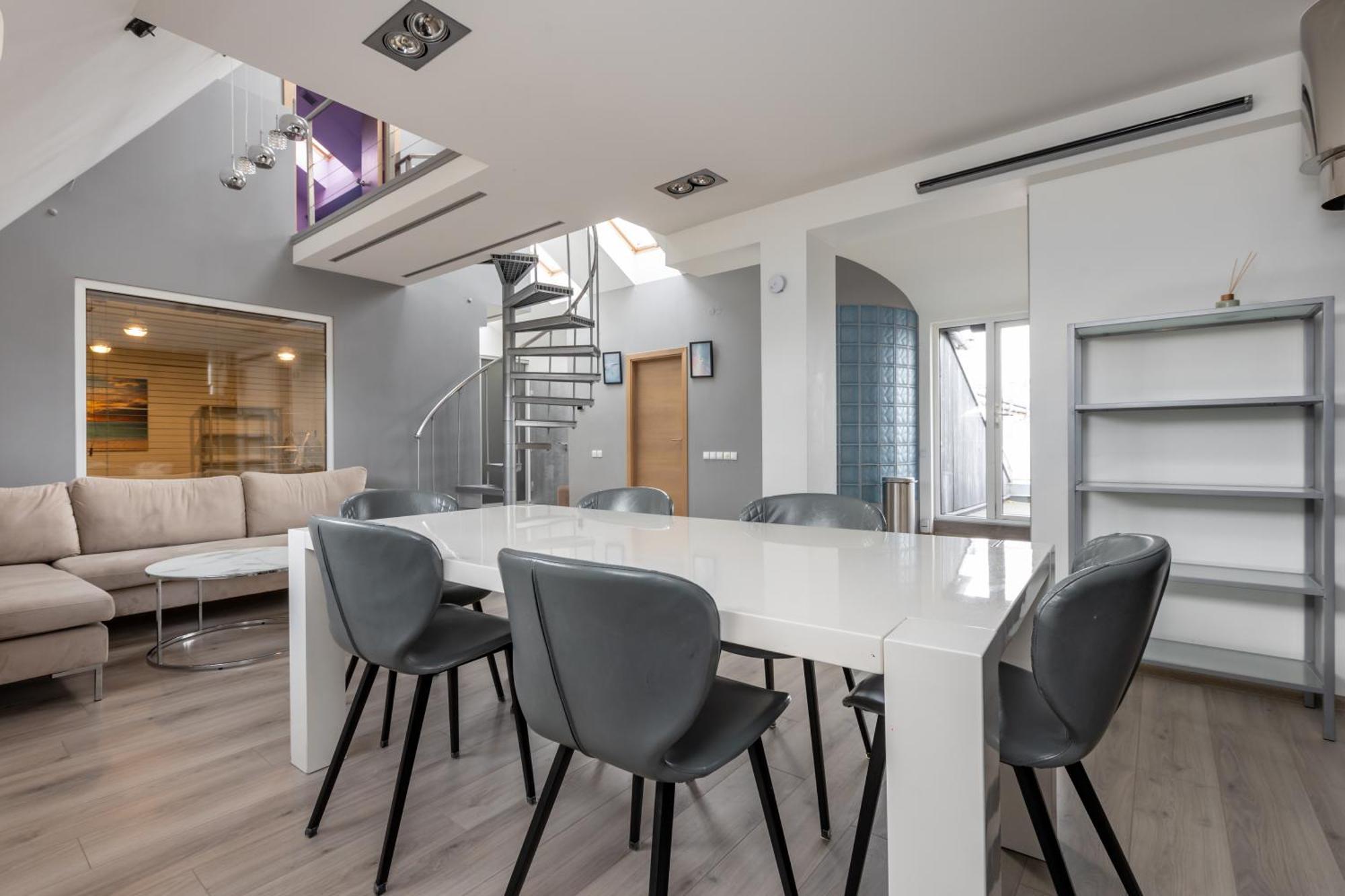 Penthouse Apartment With Terrace Riga Luaran gambar