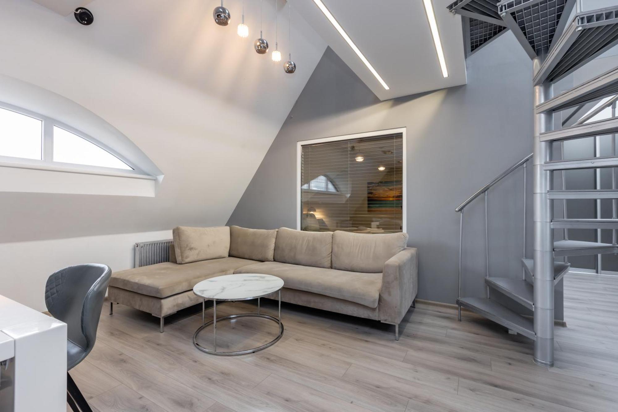Penthouse Apartment With Terrace Riga Luaran gambar